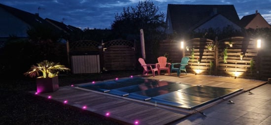 Un bon agencement des lumières apporte toujours gradeur et modernité au jardin
